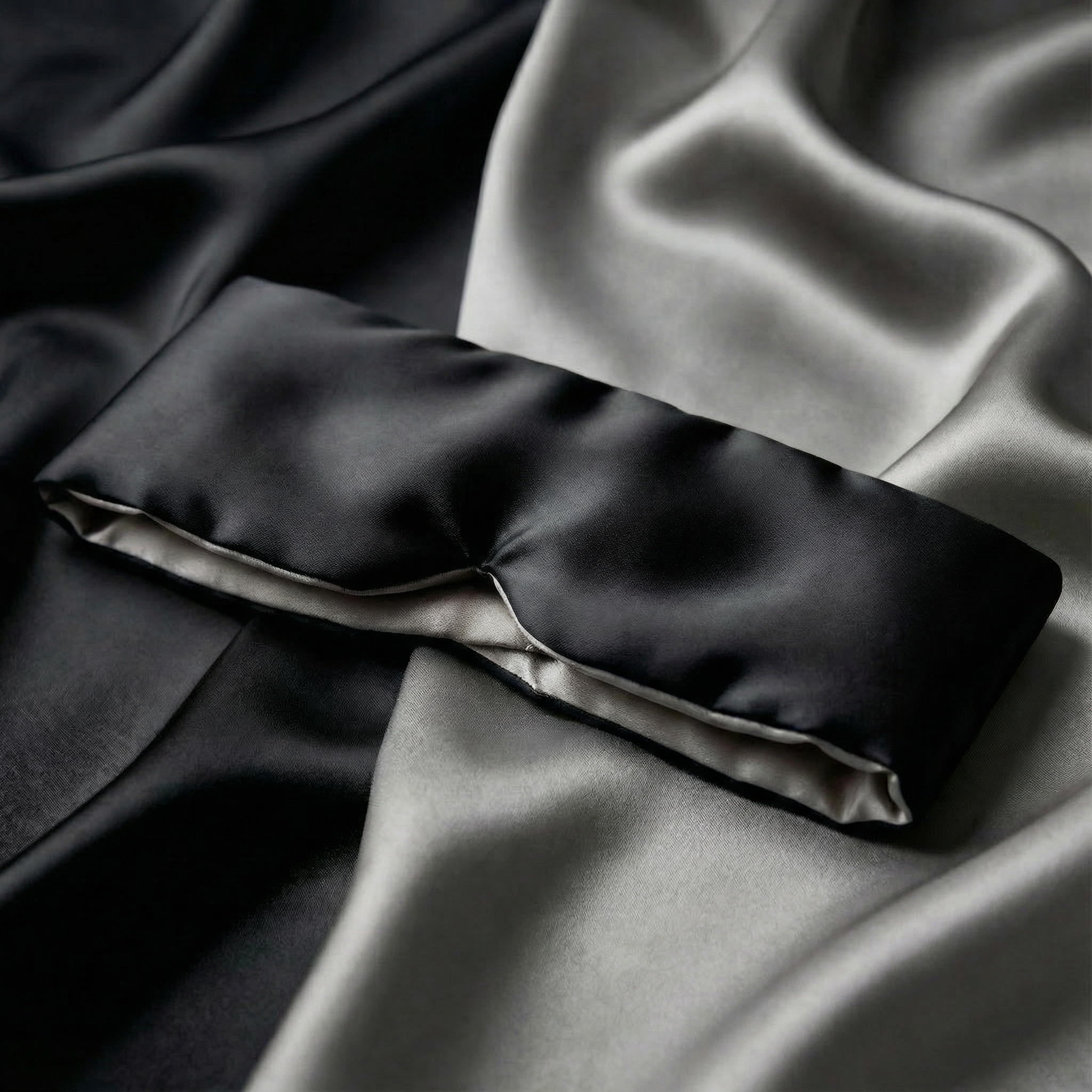 Slumbr™ Signature Eye-Mask